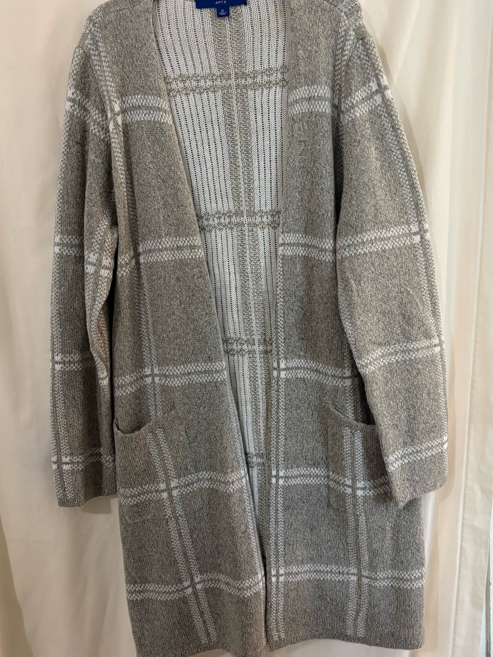 Apt. 9 Gray and White Plaid Open-Front Cardigan
